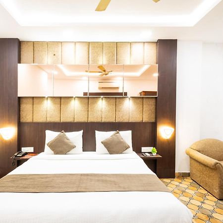 Hotel Panickers Residency - Ajmal Khan Market Near Karol Bagh Metro Delhi Zewnętrze zdjęcie