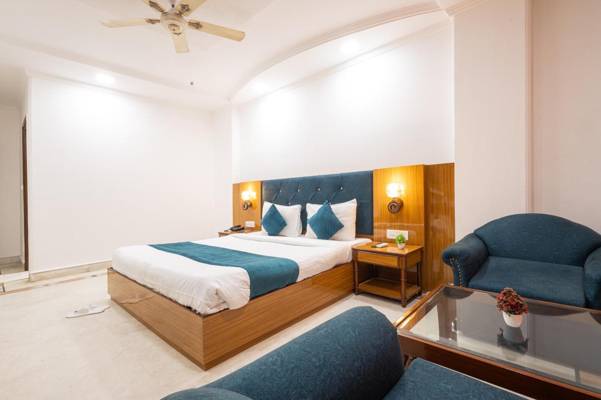 Hotel Panickers Residency - Ajmal Khan Market Near Karol Bagh Metro Delhi Zewnętrze zdjęcie