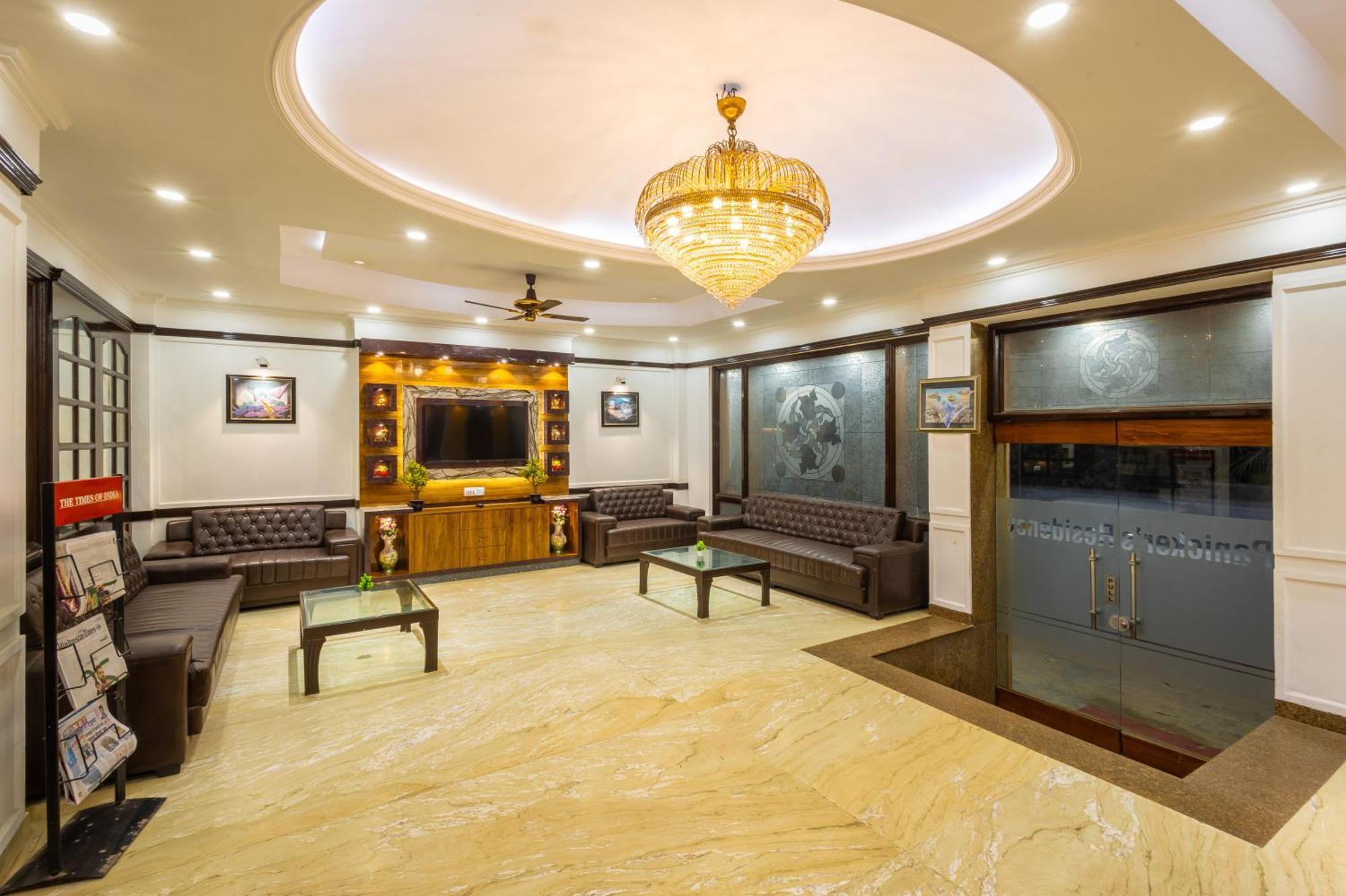 Hotel Panickers Residency - Ajmal Khan Market Near Karol Bagh Metro Delhi Zewnętrze zdjęcie