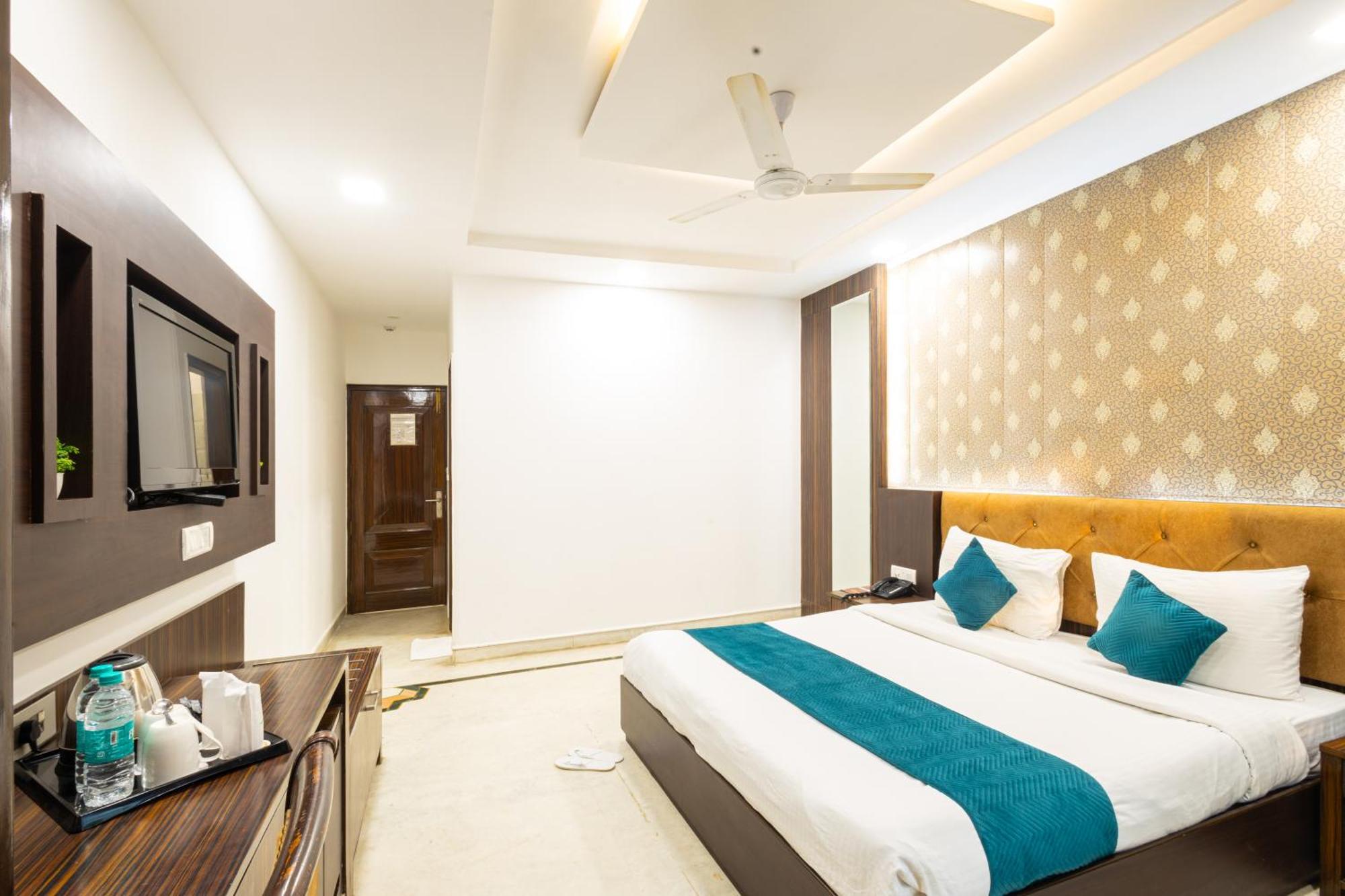 Hotel Panickers Residency - Ajmal Khan Market Near Karol Bagh Metro Delhi Zewnętrze zdjęcie