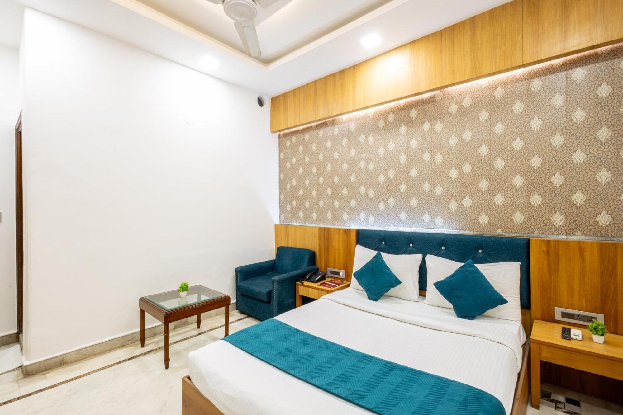 Hotel Panickers Residency - Ajmal Khan Market Near Karol Bagh Metro Delhi Zewnętrze zdjęcie